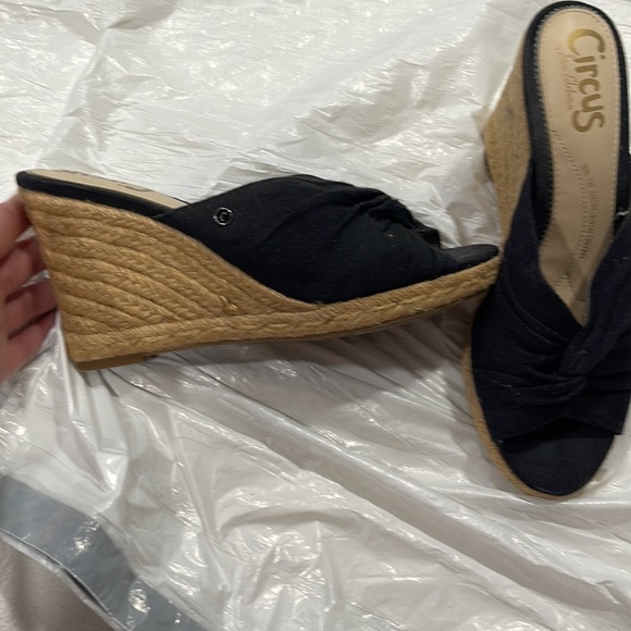 Circus wedges - Picture 2 of 4